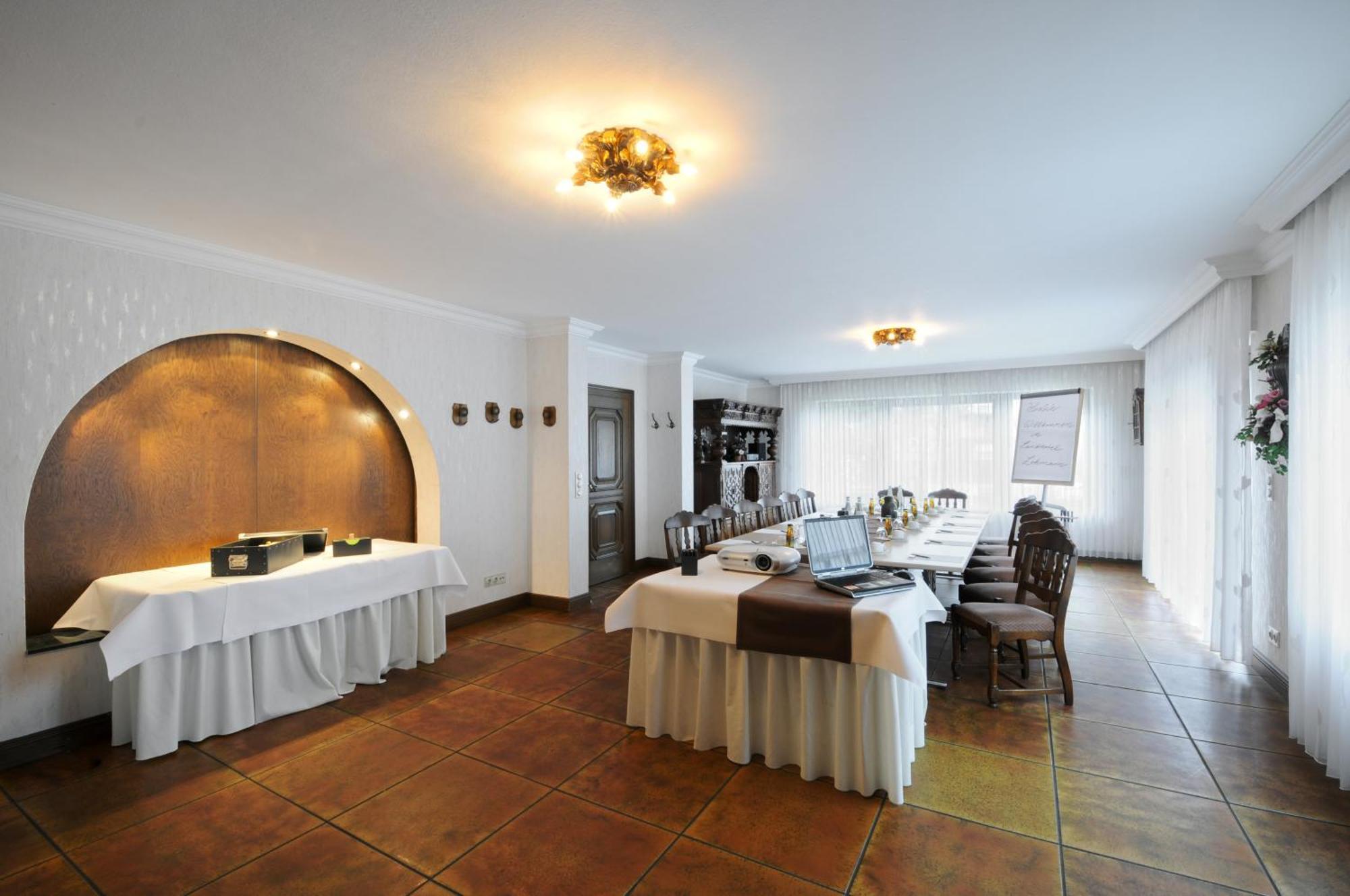 Landhotel Lohmann Ланґенфельд Екстер'єр фото